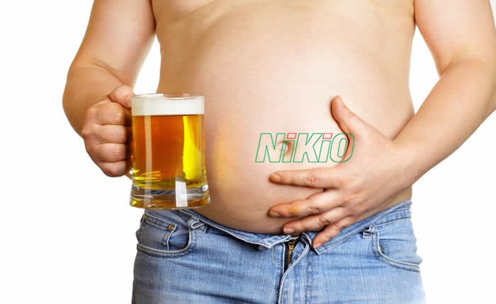 Bụng bia là bụng có nhiều ngấn mỡ và do sử dụng uống quá nhiều bia 