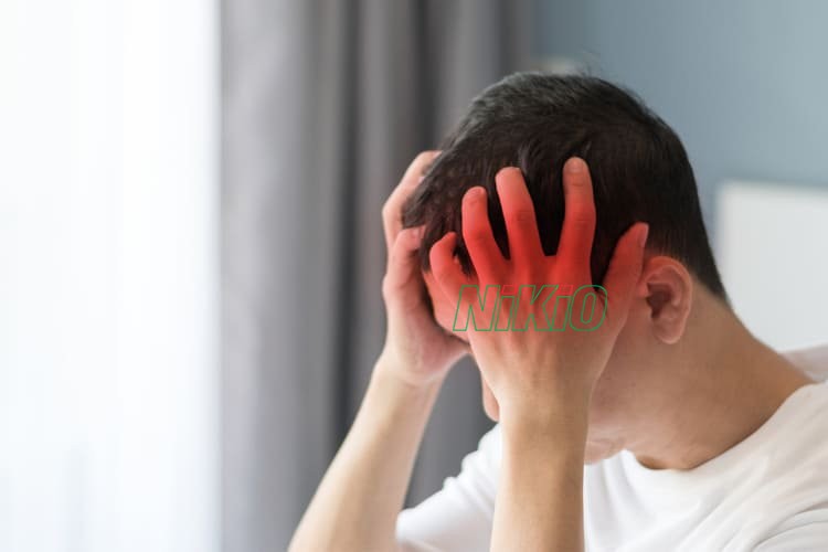 Thoát vị đĩa đệm cổ thường có biểu hiện thiếu máu và làm nhức đầu chóng mặt 