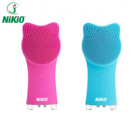 Video Máy rửa mặt massage mini cầm tay Nikio NK-120